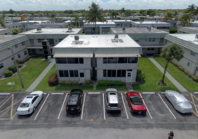 Homes for sale in Delray Beach, FL | 87 Brittany B Ave #B, Delray Beach, FL 33446 | MLS# B26049750