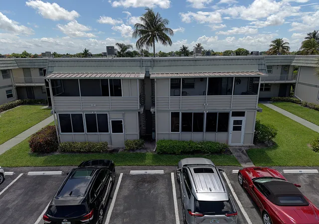 Homes for sale in Delray Beach, FL | 87 Brittany B Ave #B, Delray Beach, FL 33446 | MLS# B26049750