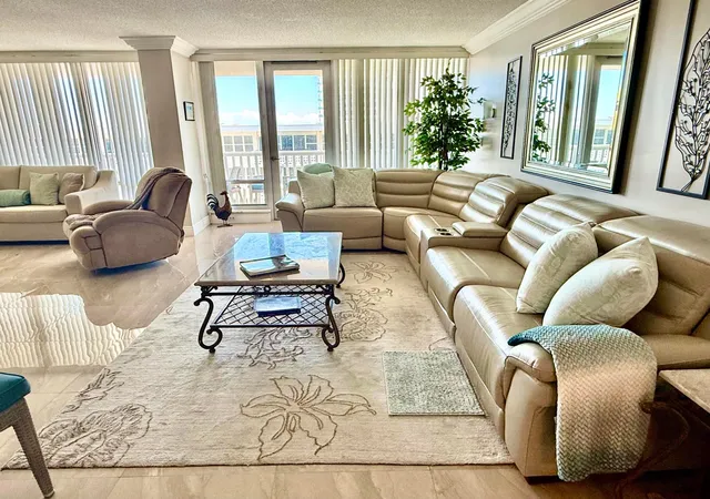 5th image of 4020 Galt Ocean Dr #1708, Fort Lauderdale, FL 33308 | MLS# B26049756