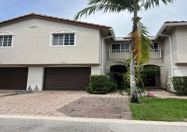 Homes for sale in Riviera Beach, FL | 4113 Napoli Lake Dr, Riviera Beach, FL 33410 | MLS# B26049758