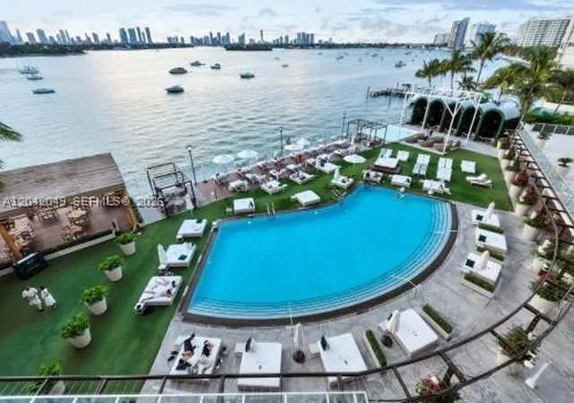 Homes for sale in Miami Beach, FL | 1100 West Ave, Miami Beach, FL 33139 | Houzeo