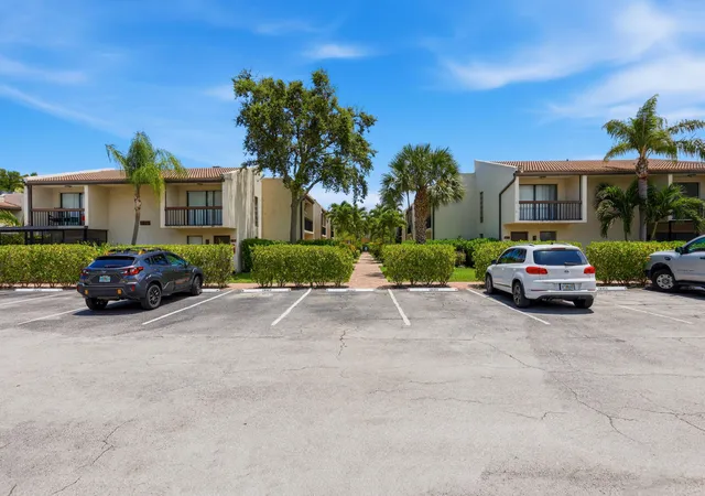 42nd image of 721 Se 1st Wy #C11, Deerfield Beach, FL 33441 | MLS# B26049761