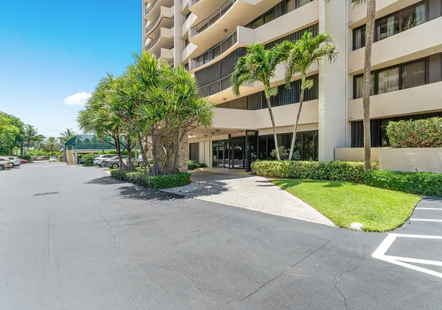 Homes for sale in Singer Island, FL | 4200 N Ocean Dr #2-201, Singer Island, FL 33404 | MLS# B26049781