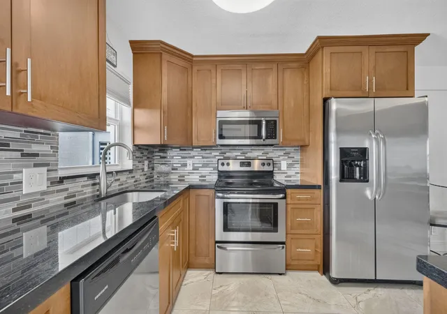 3rd image of 1536 Se 15Th Ct #704, Deerfield Beach, FL 33441 | MLS# B26049837