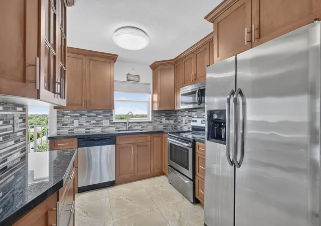 4th image of 1536 Se 15Th Ct #704, Deerfield Beach, FL 33441 | MLS# B26049837