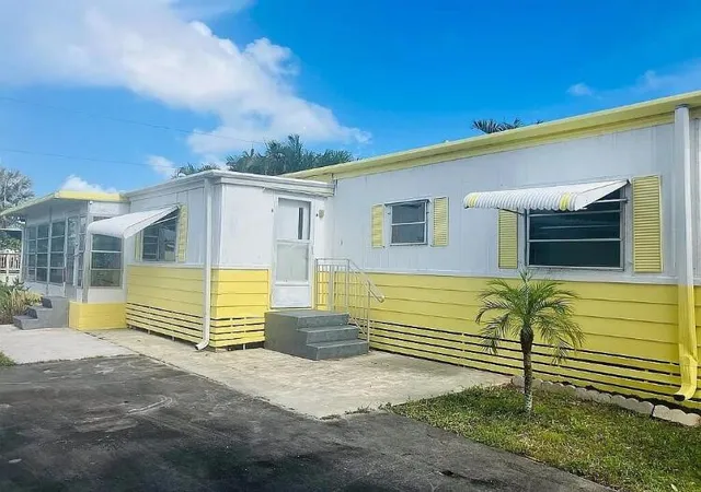1st image of 4054 Marigold Rd, Boynton Beach, FL 33436 | MLS# B26049841
