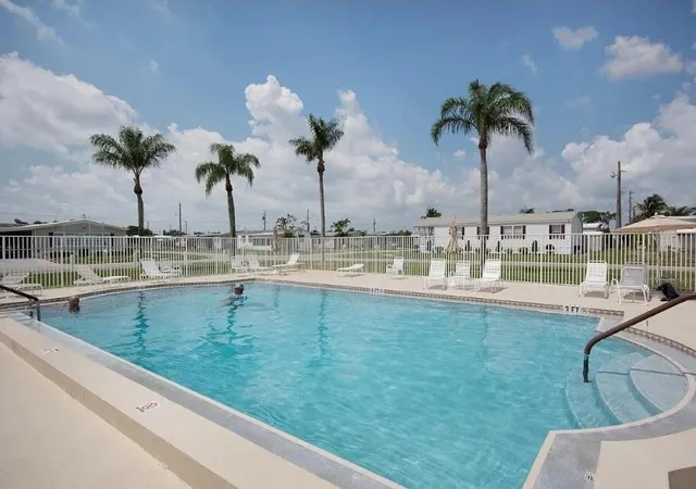 4th image of 4054 Marigold Rd, Boynton Beach, FL 33436 | MLS# B26049841