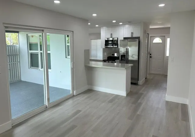 5th image of 3261 Sw 4Th St, Deerfield Beach, FL 33442 | MLS# B26049845