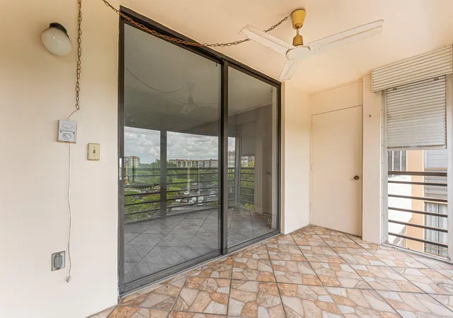 27th image of 1400 Saint Charles Pl #616, Pembroke Pines, FL 33026 | MLS# B26049861