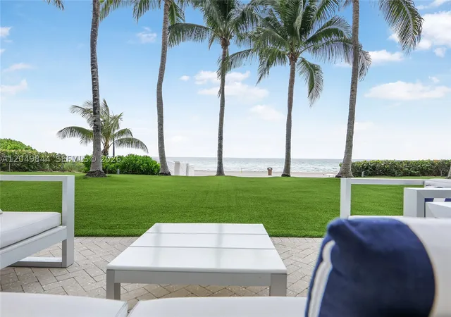 Listing Photo 3 - Condo for sale in building located at 17001 Collins Ave, Sunny Isles Beach, FL 33160 - Unit #1401