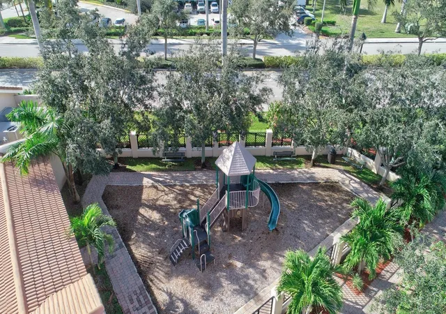 51st image of 8316 Nw 9th Ave, Boca Raton, FL 33487 | MLS# B26049913