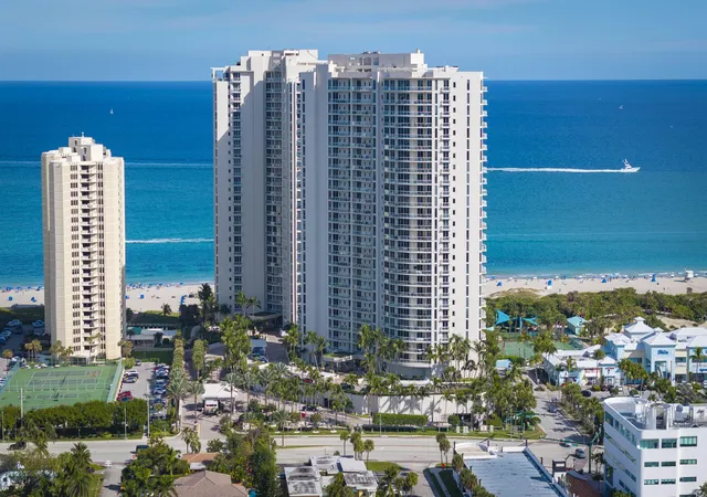 Homes for sale in Riviera Beach, FL | 2700 N Ocean Dr #1006b, Riviera Beach, FL 33404 | MLS# B26049922