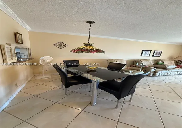 5th image of 4800 Hillcrest Ln #511, Hollywood, FL 33021 | MLS# A12050017