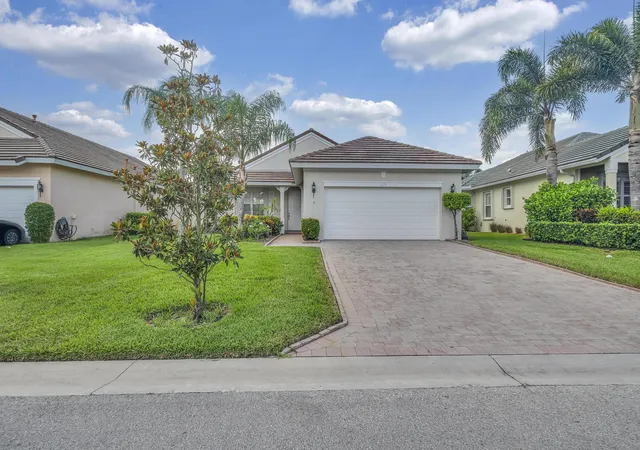 Homes for sale in Port St Lucie, FL | 113 Nw Swann Mill Cir, Port St Lucie, FL 34986 | MLS# B26050057