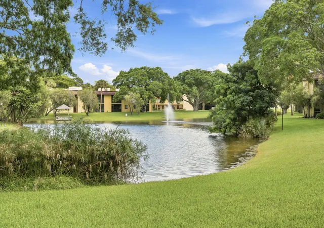 22nd image of 824 Sw 9th Street Cir #201, Boca Raton, FL 33486 | MLS# B26050070