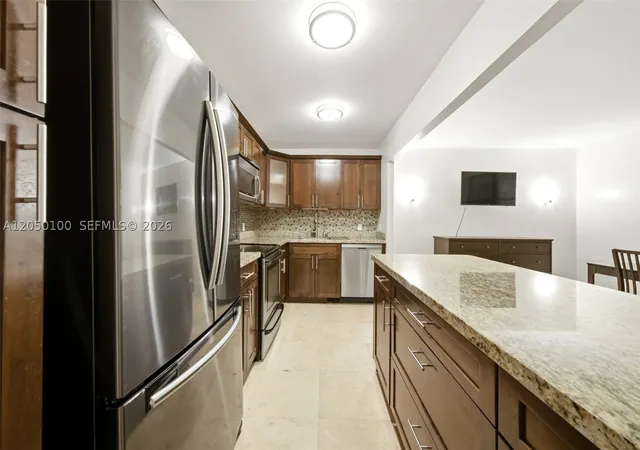 3rd image of 3440 Ne 192Nd St #1P-A, Ojus, FL 33180 | MLS# A12050100