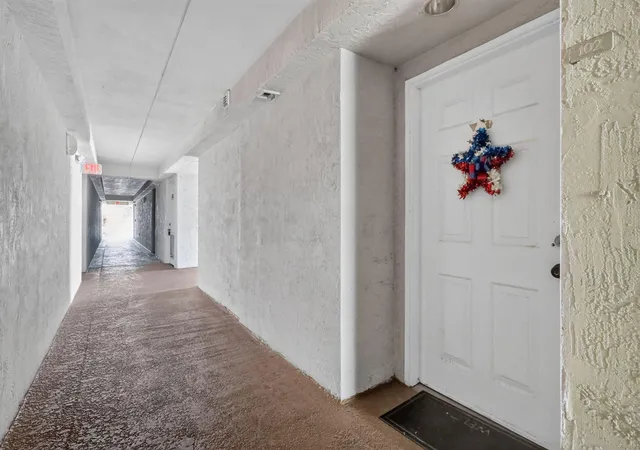 3rd image of 2731 Ocean Clb Blvd, Dania Beach, FL 33019