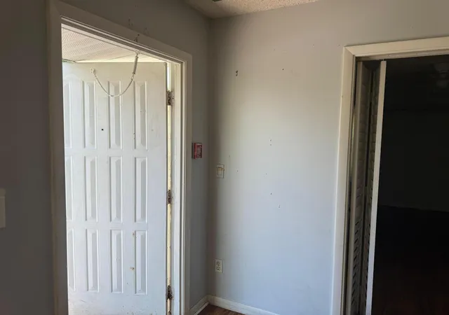 25th image of 637 Executive Center Dr #N205, West Palm Beach, FL 33401 | MLS# B26050168