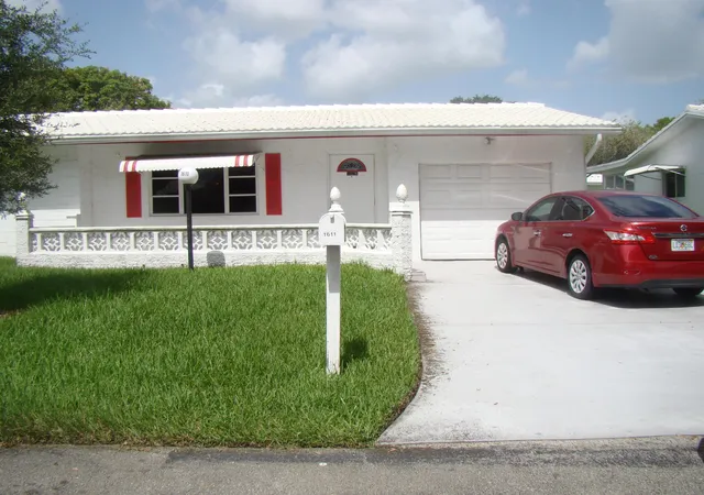 Homes for sale in Plantation, FL | 1611 Nw 82nd Ter, Plantation, FL 33322 | MLS# B26050199