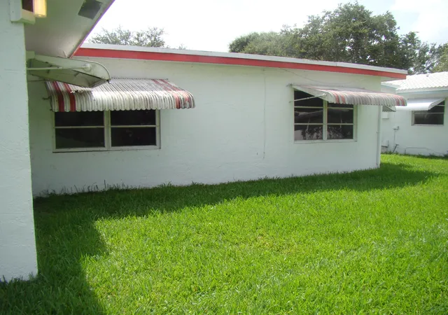 Homes for sale in Plantation, FL | 1611 Nw 82Nd Ter, Plantation, FL 33322 | MLS# B26050199