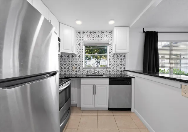 2nd image of 28 Prescott B #28, Deerfield Beach, FL 33442 | MLS# B26050307