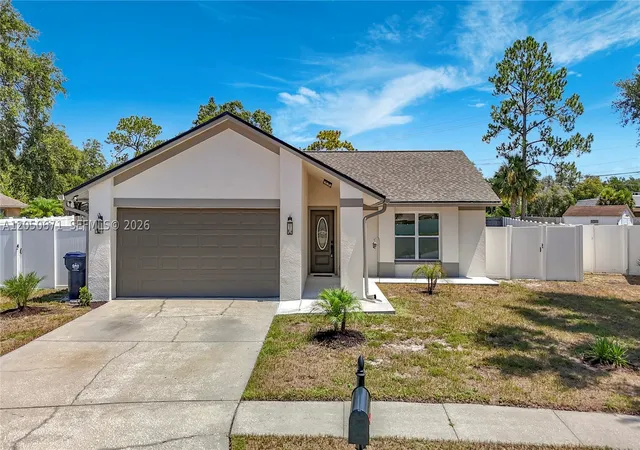 Photo 3 of Sale Pending at 10813 Roundview Lane, Tampa, FL 33624 | MLS# A12050671 | Listing updated on 2026-09-28