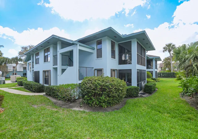 3rd image of 950 S Kanner Hwy #905, Stuart, FL 34994 | MLS# B26050371