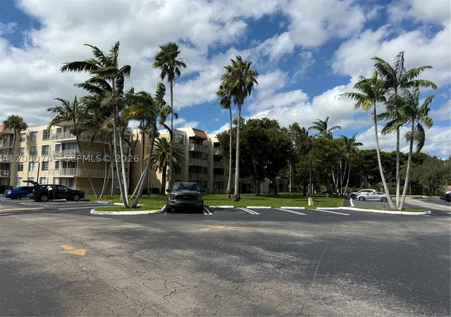 2nd image of 13100 Sw 92Nd Ave, Miami, FL 33176