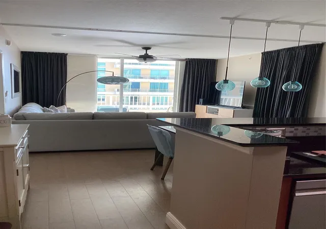 3rd image of 700 E Boynton Beach Blvd #1207, Boynton Beach, FL 33435 | MLS# B26050378