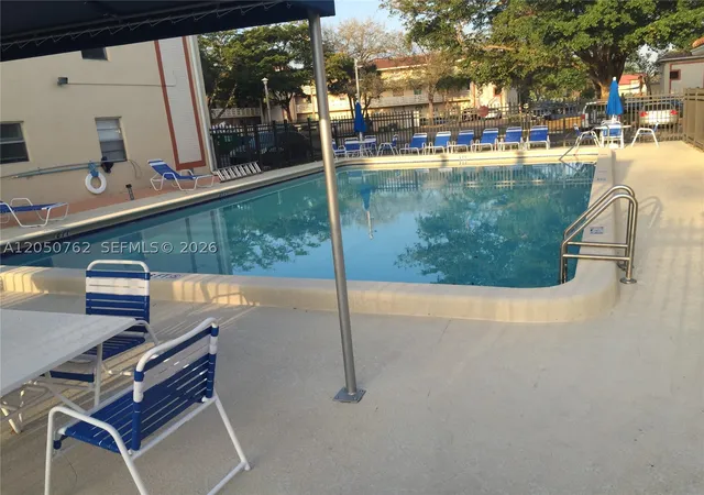 2nd image of 3231 Nw 103Rd Ter, Coral Springs, FL 33065