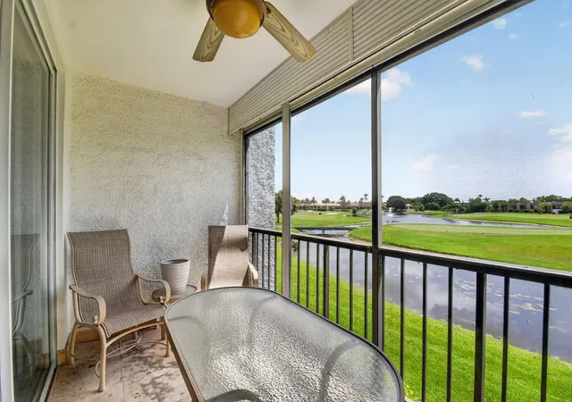 Homes for sale in Lake Worth, FL | 4539 Luxemburg Ct #205, Lake Worth, FL 33467 | MLS# B26050397