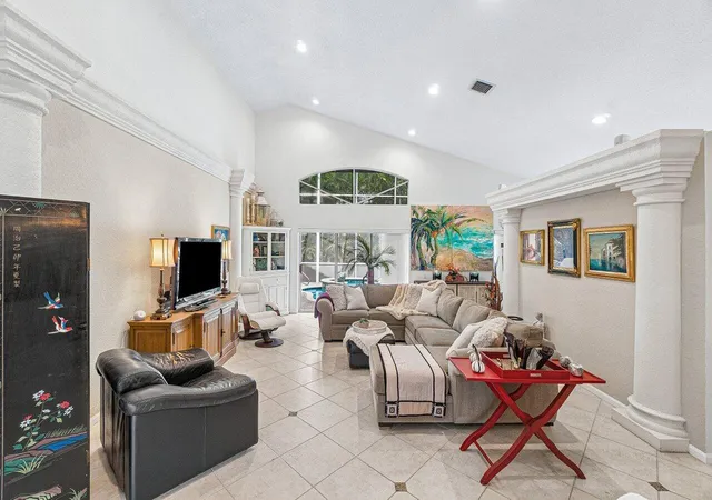 Homes for sale in Boynton Beach, FL | 7398 Falls Rd W, Boynton Beach, FL 33437 | MLS# B26050396