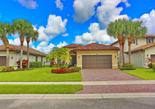 Homes for sale in Lake Worth, FL | 7171 Prudencia Dr, Lake Worth, FL 33463 | MLS# B26050482