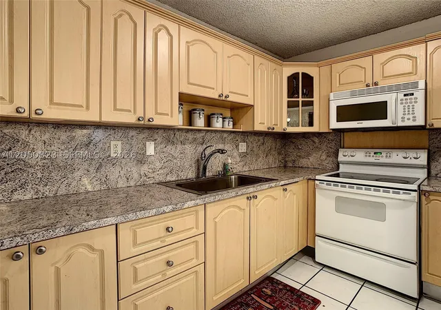 3rd image of 12830 Sw 43Rd Dr, Miami, FL 33175