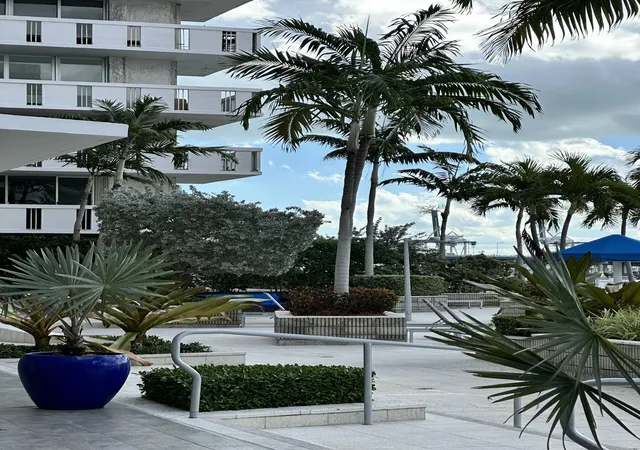 2nd image of 800 West Ave #637, Miami Beach, FL 33139 | MLS# B26050501
