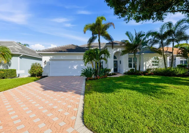 Homes for sale in Palm City, FL | 2206 Sw Whitemarsh Wy, Palm City, FL 34990 | MLS# B26050547
