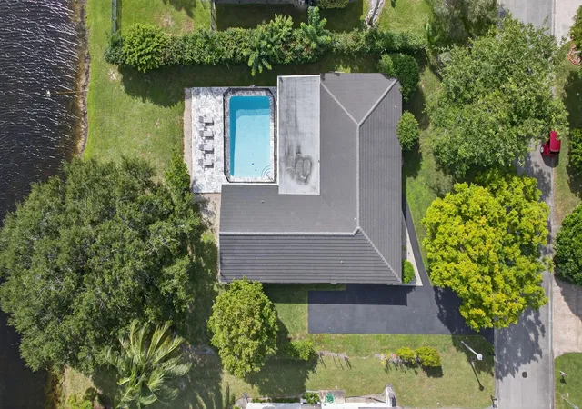 Homes for sale in Coral Springs, FL | 2421 Nw 114Th Ave, Coral Springs, FL 33065 | MLS# B26050569