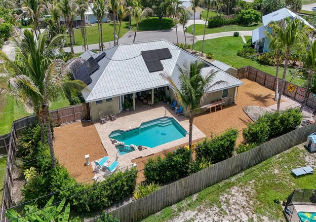 Homes for sale in Hobe Sound, FL | 8081 Se Shiloh Ter, Hobe Sound, FL 33455 | MLS# B26050576