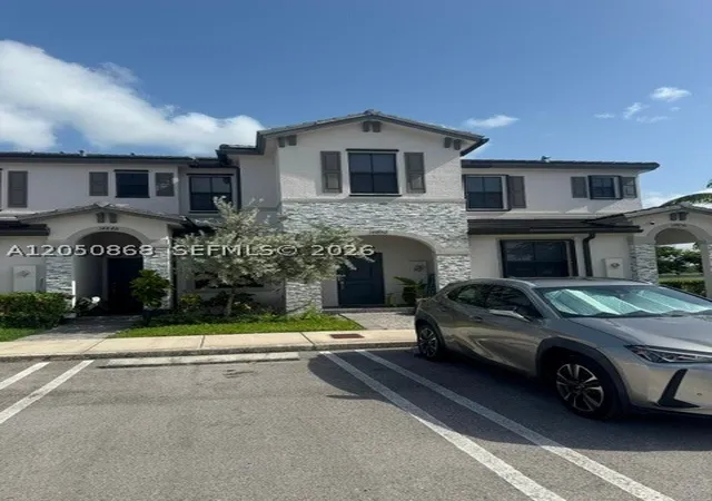 14852 SW 183rd Ter