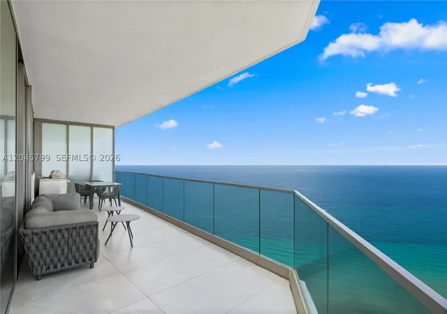 Photo 3 of Condo for sale at 18975 Collins Ave #3204, Sunny Isles Beach, FL 33160 | MLS# A12045799 | Listing updated on 2026-08-04