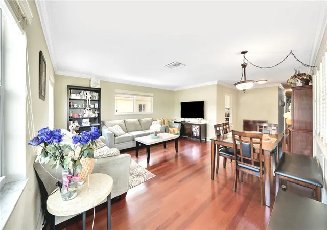 Homes for sale in Fort Lauderdale, FL | 2701 Middle River Dr #11, Fort Lauderdale, FL 33306 | MLS# B26050627