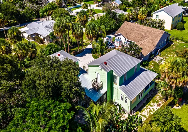 3rd image of 13607 S Indian River Dr, Jensen Beach, FL 34957 | MLS# B26050651