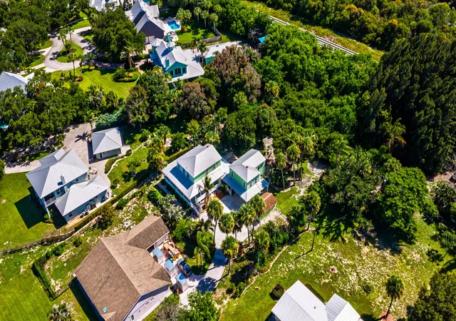 4th image of 13607 S Indian River Dr, Jensen Beach, FL 34957 | MLS# B26050651