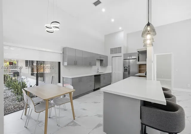 Photo 1 of Single family home for sale at 605 Leslie Dr, Hallandale Beach, FL 33009 | MLS# A12050709 | Listing updated on 2026-08-11