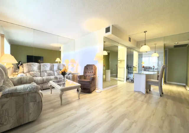 4th image of 1805 Eleuthera Pt #G3, Coconut Creek, FL 33066 | MLS# B26050710