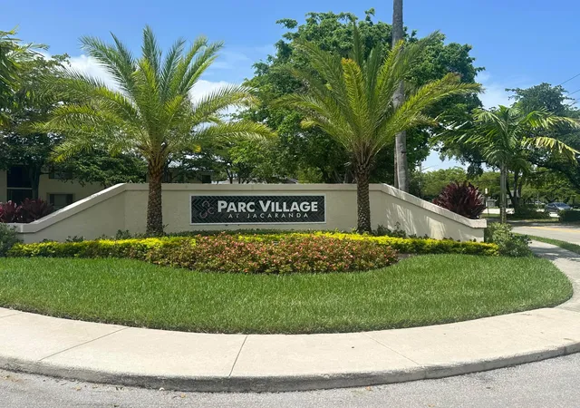 Homes for sale in Plantation, FL | 8133 Nw 17th Manor, Plantation, FL 33322 | MLS# B26050714