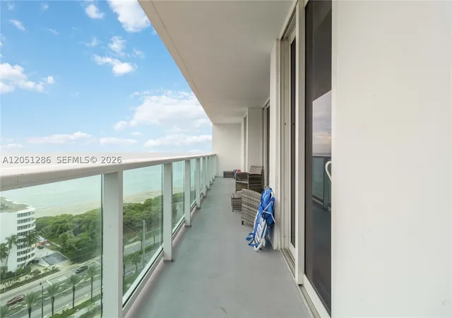 Photo 3 of Condo for sale at 100 Bayview Dr #2014, Sunny Isles Beach, FL 33160 | MLS# A12051286 | Listing updated on 2026-10-09