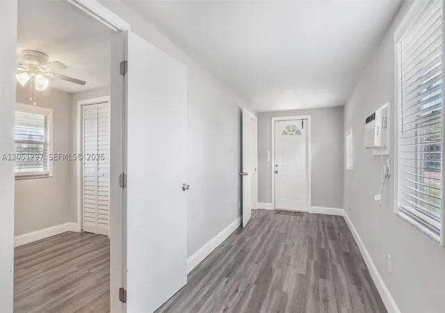 3rd image of 523 N 60Th Way, Hollywood, FL 33024 | MLS# A12051297