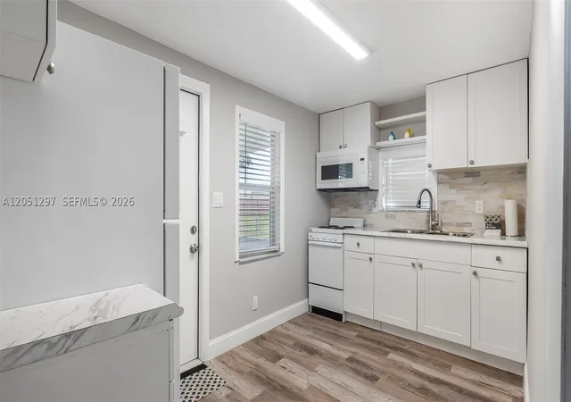 5th image of 523 N 60Th Way, Hollywood, FL 33024 | MLS# A12051297