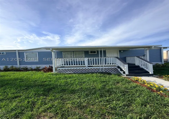 1st image of 3707 Se 27th St, Okeechobee, FL 34974 | MLS# A12051283